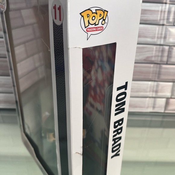 Tom Brady Tampa Bay Pop! trading cards Panini Prizm Funko Pop. - Picture 4 of 8